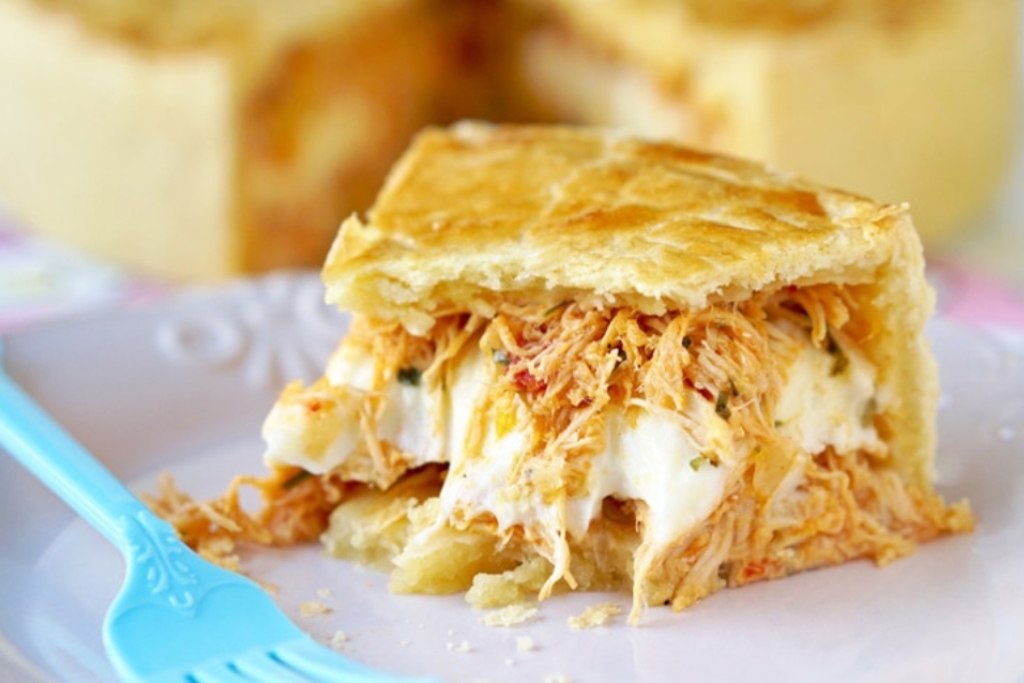 Torta de Frango fácil e maravilhosa Torta de Frango fácil e maravilhosa