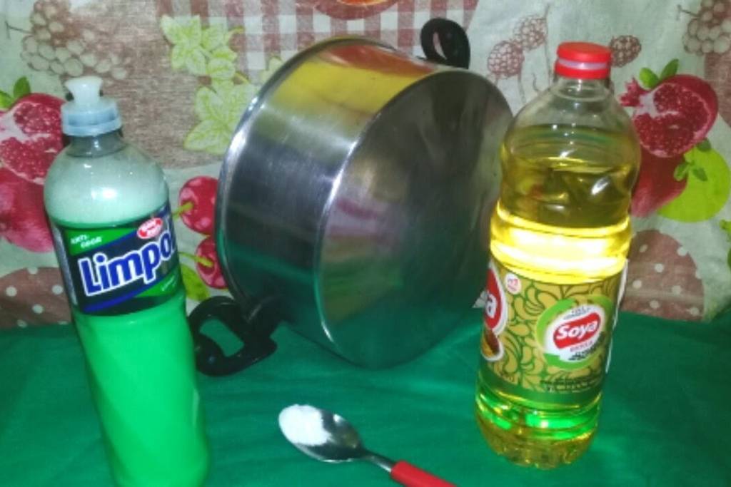 Brilha alumínio caseiro com ingredientes que tem no armário deixe suas panelas novinhas Brilha alumínio caseiro com ingredientes que tem no armário deixe suas panelas novinhas