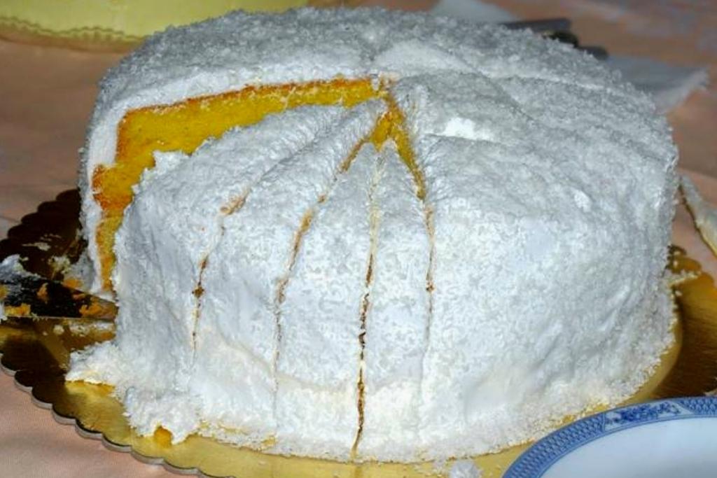 Bolo baba de moça, o mais perfeito que já provei na vida Bolo baba de moça, o mais perfeito que já provei na vida