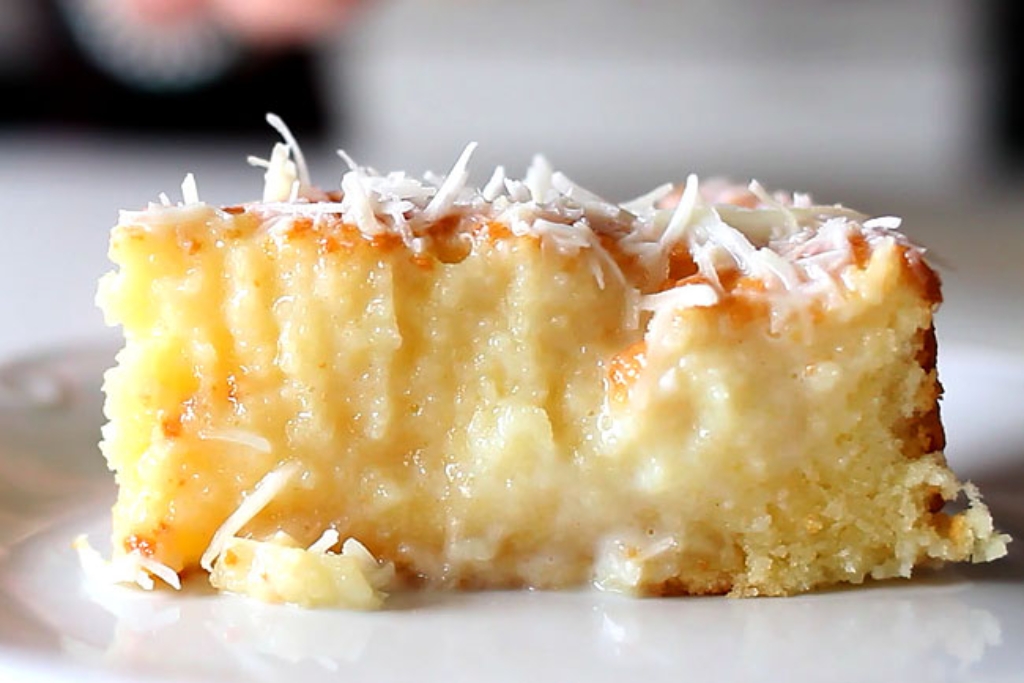 Bolo de leite condensado uma delicia receita de vó, você vai se apaixonar Bolo de leite condensado uma delicia receita de vó, você vai se apaixonar