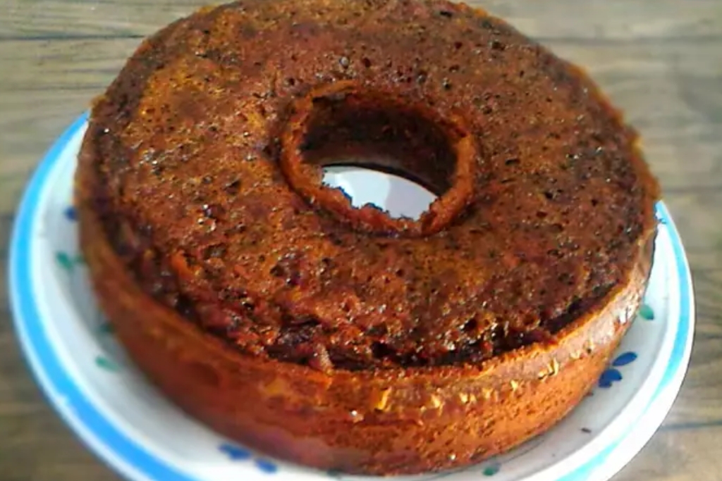 Bolo saudável de aveia com maçã, fica fofinho é feito somente no seu liquidificador Bolo saudável de aveia com maçã, fica fofinho é feito somente no seu liquidificador