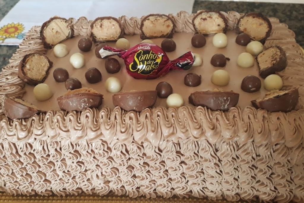 Bolo sonho de valsa, bolo perfeito para festinha de aniversário das crianças Bolo sonho de valsa, bolo perfeito para festinha de aniversário das crianças