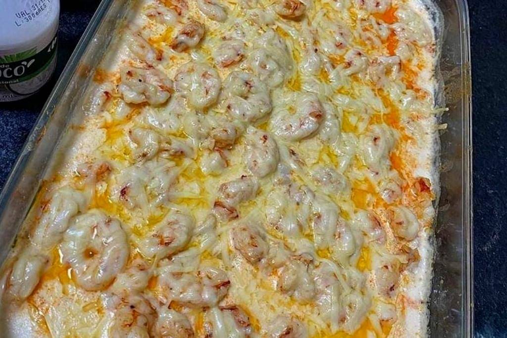 Camarão gratinado, uma receita super prática, perfeita para qualquer ocasião Camarão gratinado, uma receita super prática, perfeita para qualquer ocasião