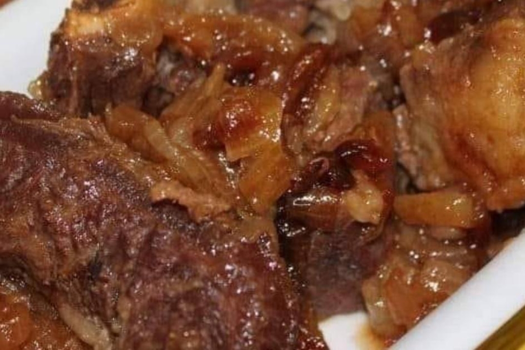 Costela de Bafo Feita na Panela de Pressão! Costela de Bafo Feita na Panela de Pressão!
