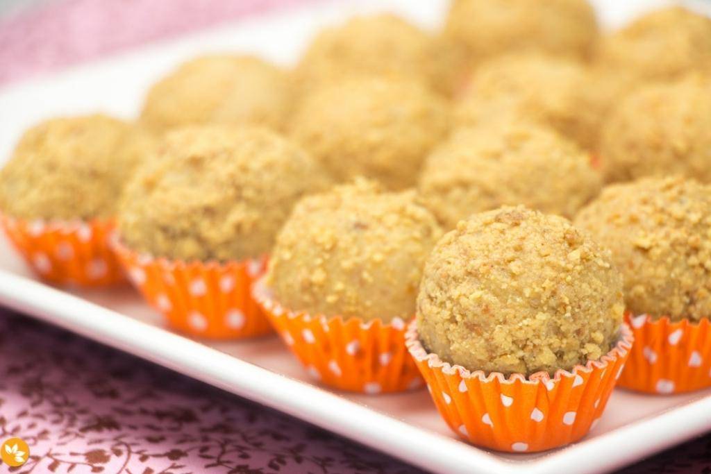 Doce de paçoca, para servir como sobremesa ou quando bate aquela vontade de comer um docinho Doce de paçoca, para servir como sobremesa ou quando bate aquela vontade de comer um docinho