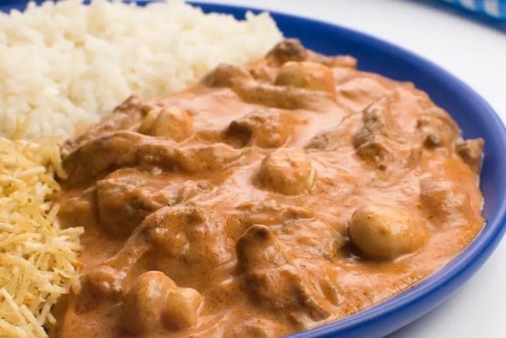 Estrogonofe de carne receita de restaurante com ingredientes simples Estrogonofe de carne receita de restaurante com ingredientes simples