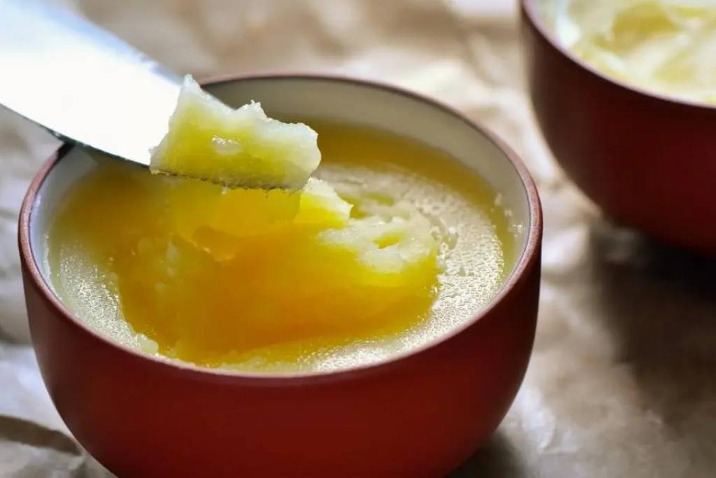 Manteiga sem lactose, receita caseira super simples Manteiga sem lactose, receita caseira super simples