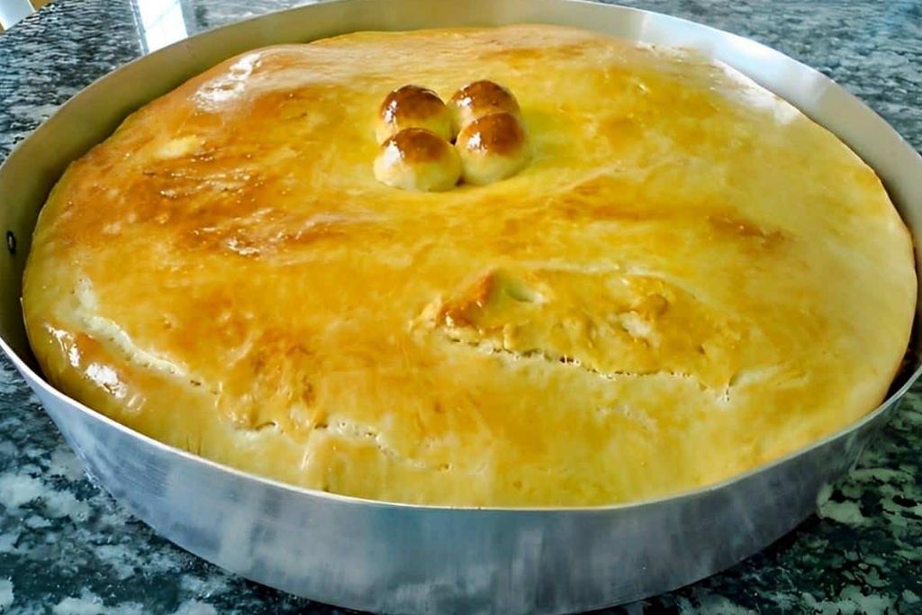Massa para torta de frango, ela derrete na boca e para fazer basta misturar os ingredientes Massa para torta de frango, ela derrete na boca e para fazer basta misturar os ingredientes