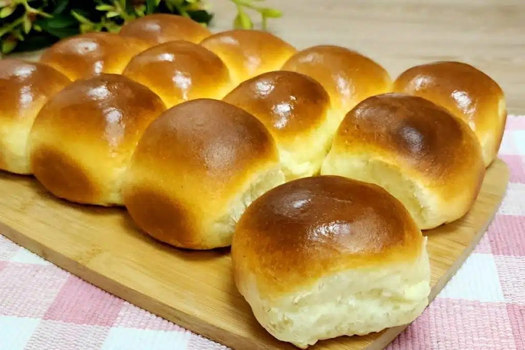 Pão 2 leites uma maneira deliciosa de preparar um pão para servir no café da manhã Pão 2 leites uma maneira deliciosa de preparar um pão para servir no café da manhã