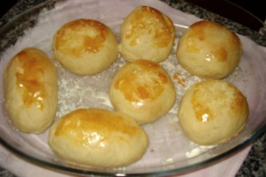 Pão sem farinha leite e ovo, simples e prático de fazer e perfeito para seu café da manhã Pão sem farinha leite e ovo, simples e prático de fazer e perfeito para seu café da manhã