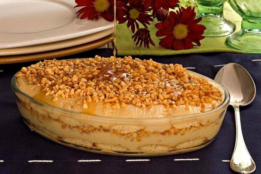 Pavê cremoso de amendoim, sobremesa para qualquer hora Pavê cremoso de amendoim, sobremesa para qualquer hora