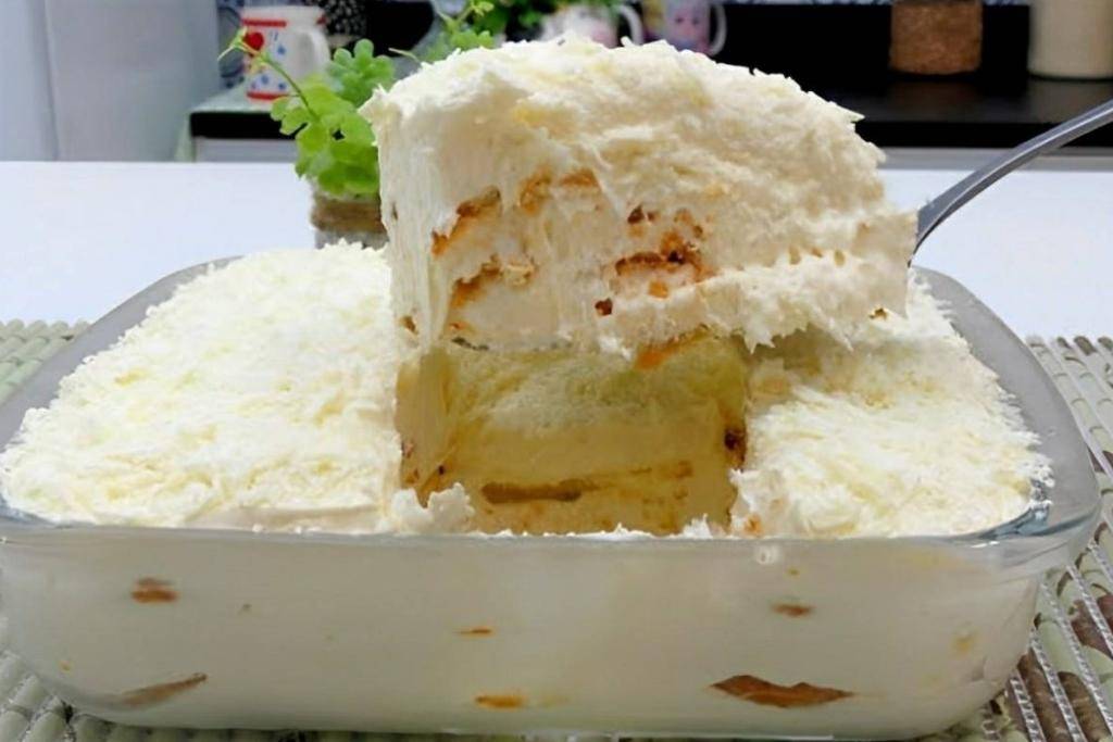 Pavê de leite ninho simples, receitinha perfeita pra servir no natal Pavê de leite ninho simples, receitinha perfeita pra servir no natal