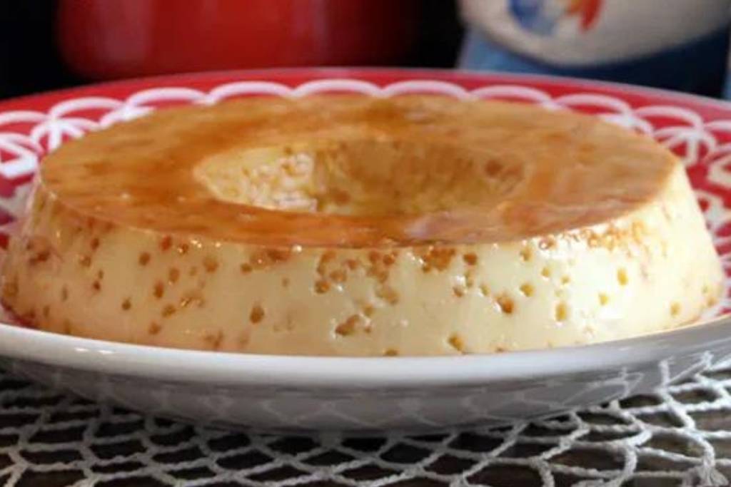 Pudim sem leite condensado para quem quer uma sobremesa rápida e deliciosa Pudim sem leite condensado para quem quer uma sobremesa rápida e deliciosa