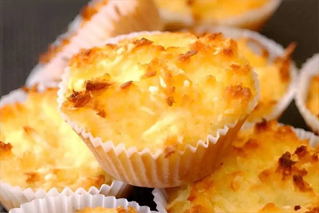Queijadinha fácil, a deliciosa mistura de coco ralado com queijo para a sobremesa perfeita Queijadinha fácil, a deliciosa mistura de coco ralado com queijo para a sobremesa perfeita