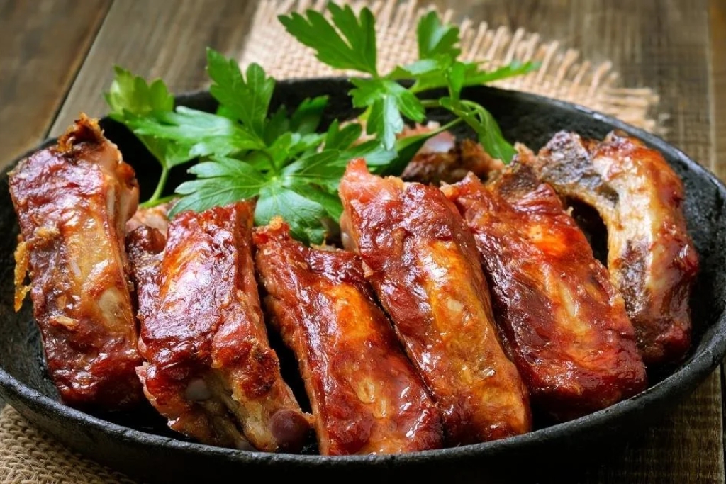 Receita nordestina de costelinha de porco na panela de pressão Receita nordestina de costelinha de porco na panela de pressão