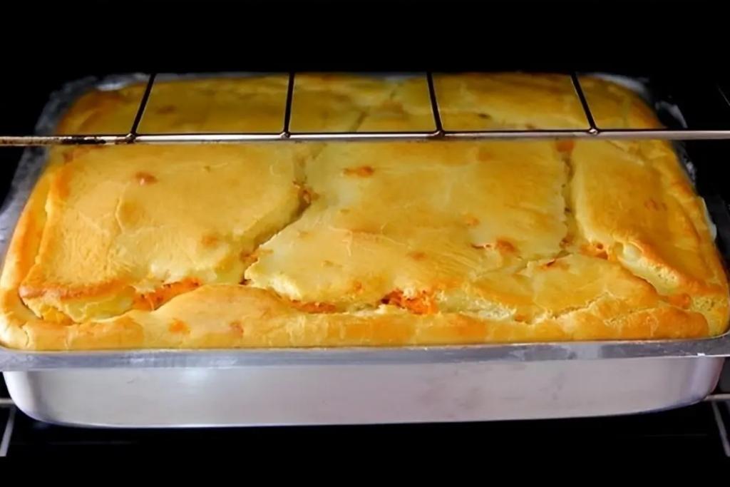 Torta de frango rápida, a melhor que já comi sem dúvida Torta de frango rápida, a melhor que já comi sem dúvida